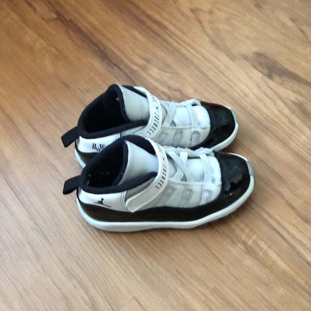 Toddler Jordan 11 Retro